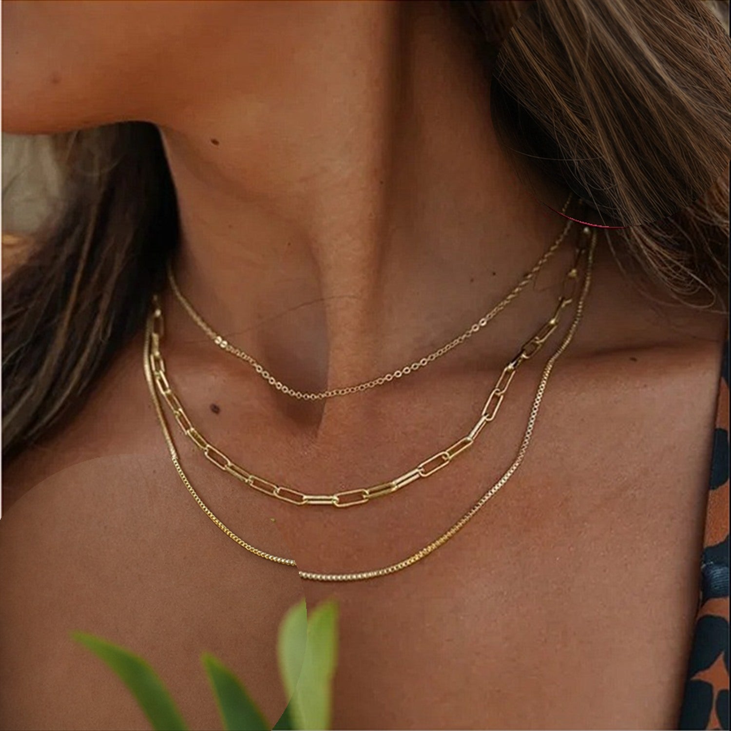 Collar Triple Vela dorado
