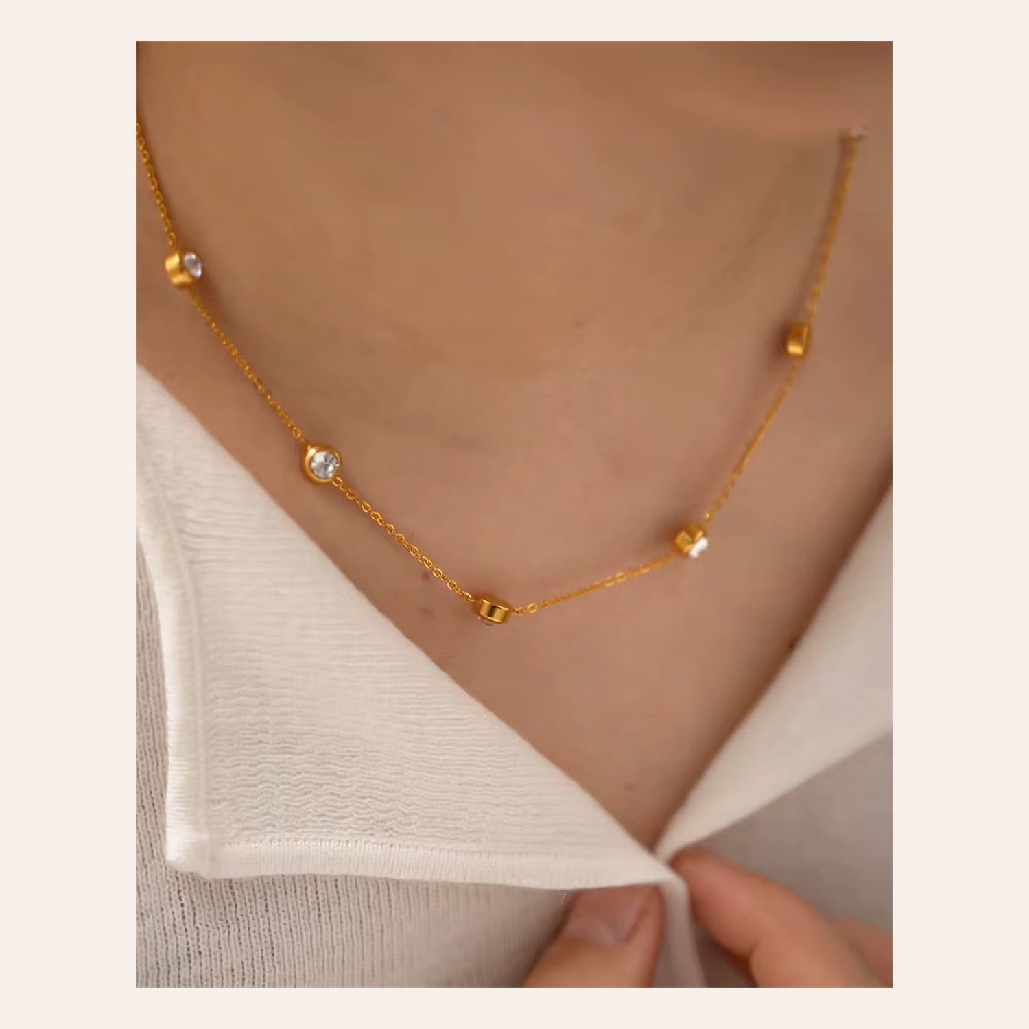Set Luz collar aretes y pulsera