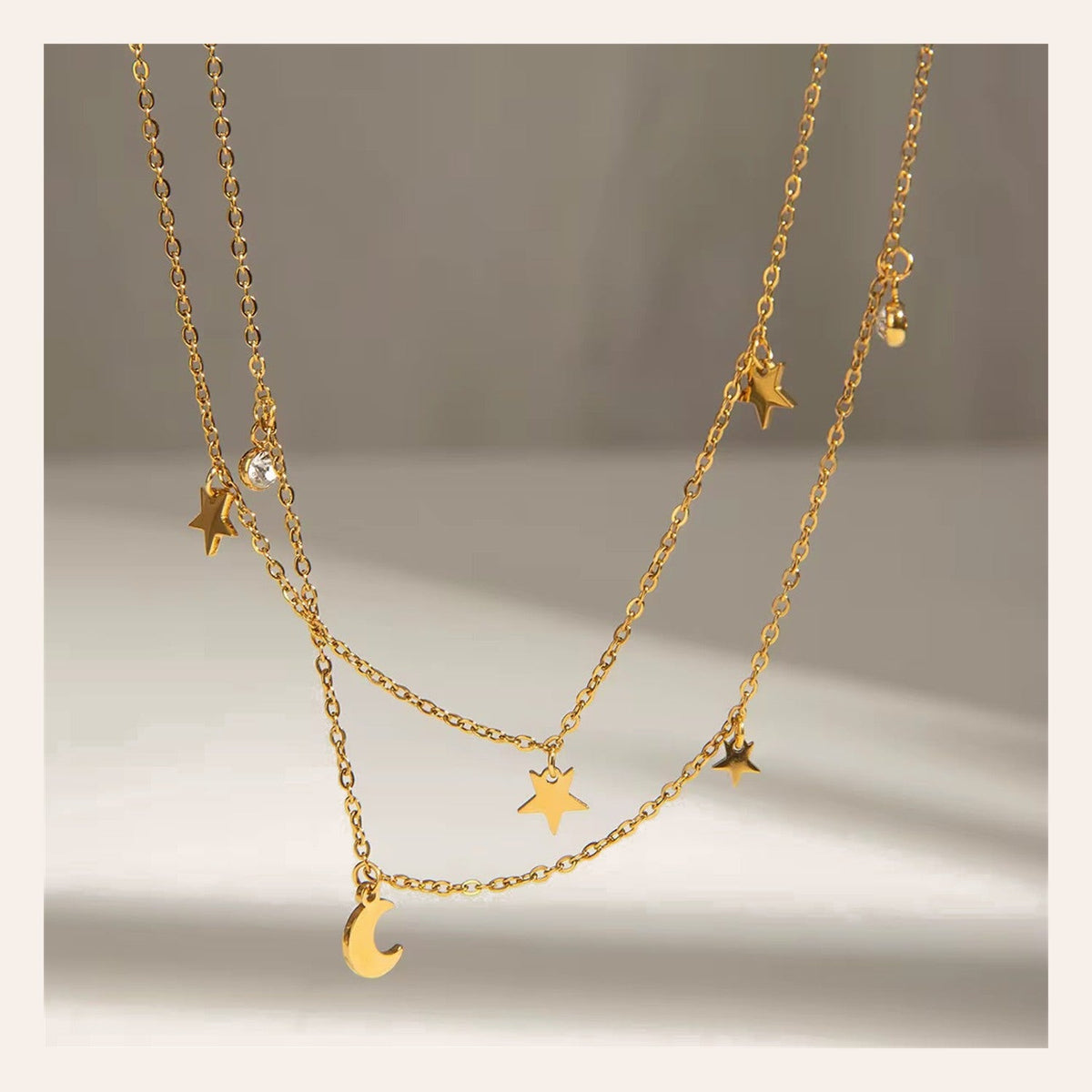 Set Estelar — Collar + Aretes + Pulsera
