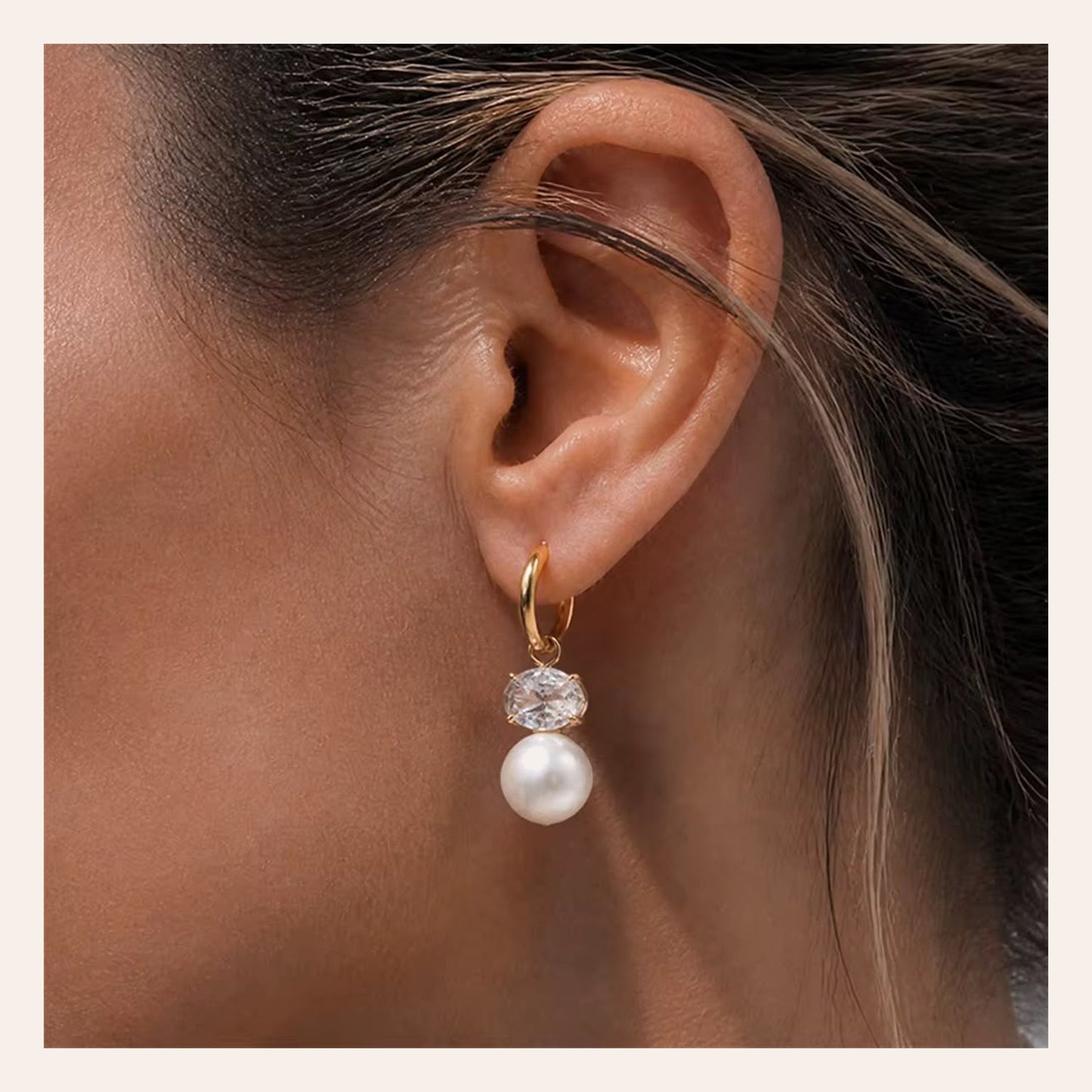 Aretes Noche Estelar con circonita y perla